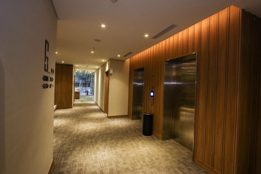 Kuretakeso Kemang Hotel Jakarta Buitenkant foto