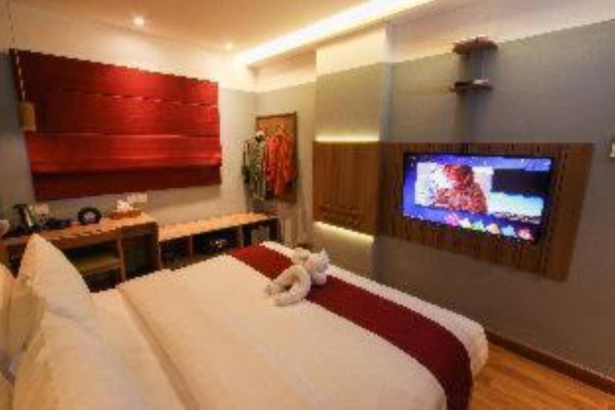 Kuretakeso Kemang Hotel Jakarta Buitenkant foto
